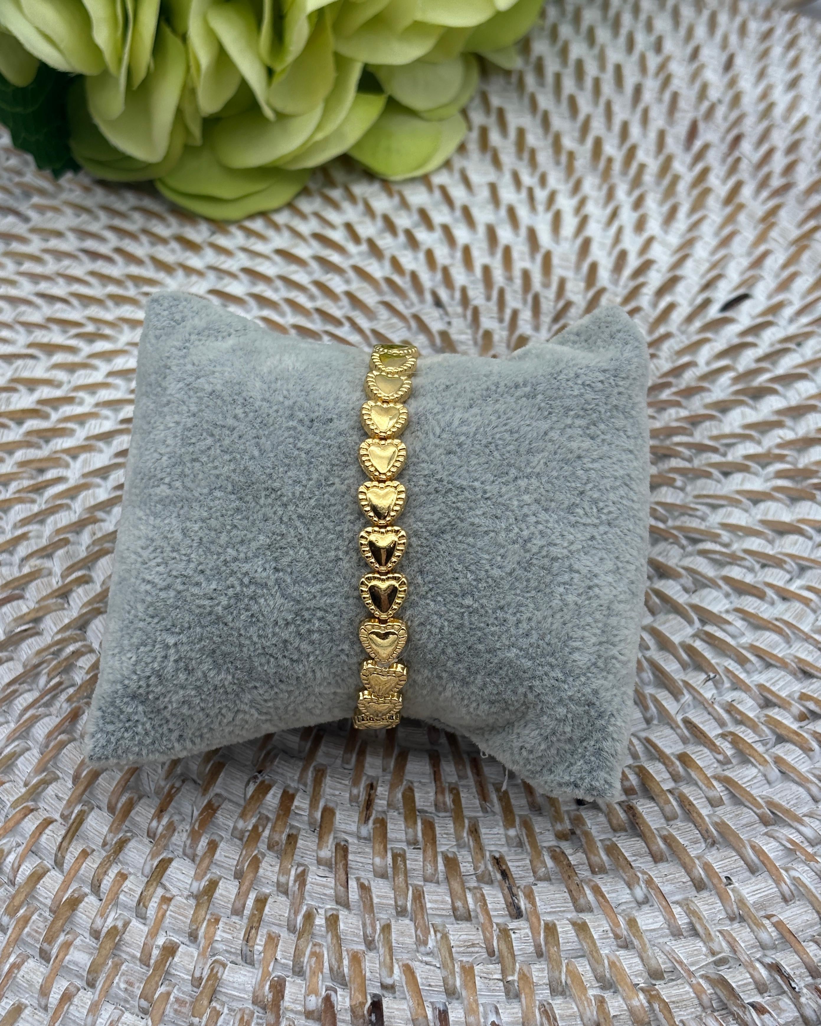 Annalise Gold Heart Bracelet