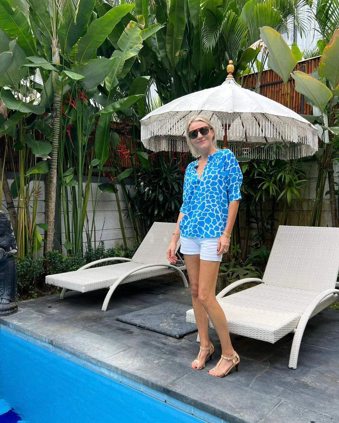 Claudia Top - Malibu Blue Giraffe