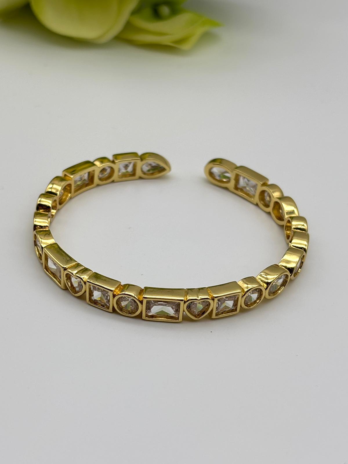 Hugs and Kisses Gold Bangle