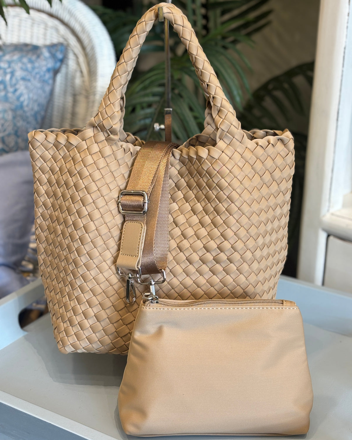 Riviera Woven Tote - Camel