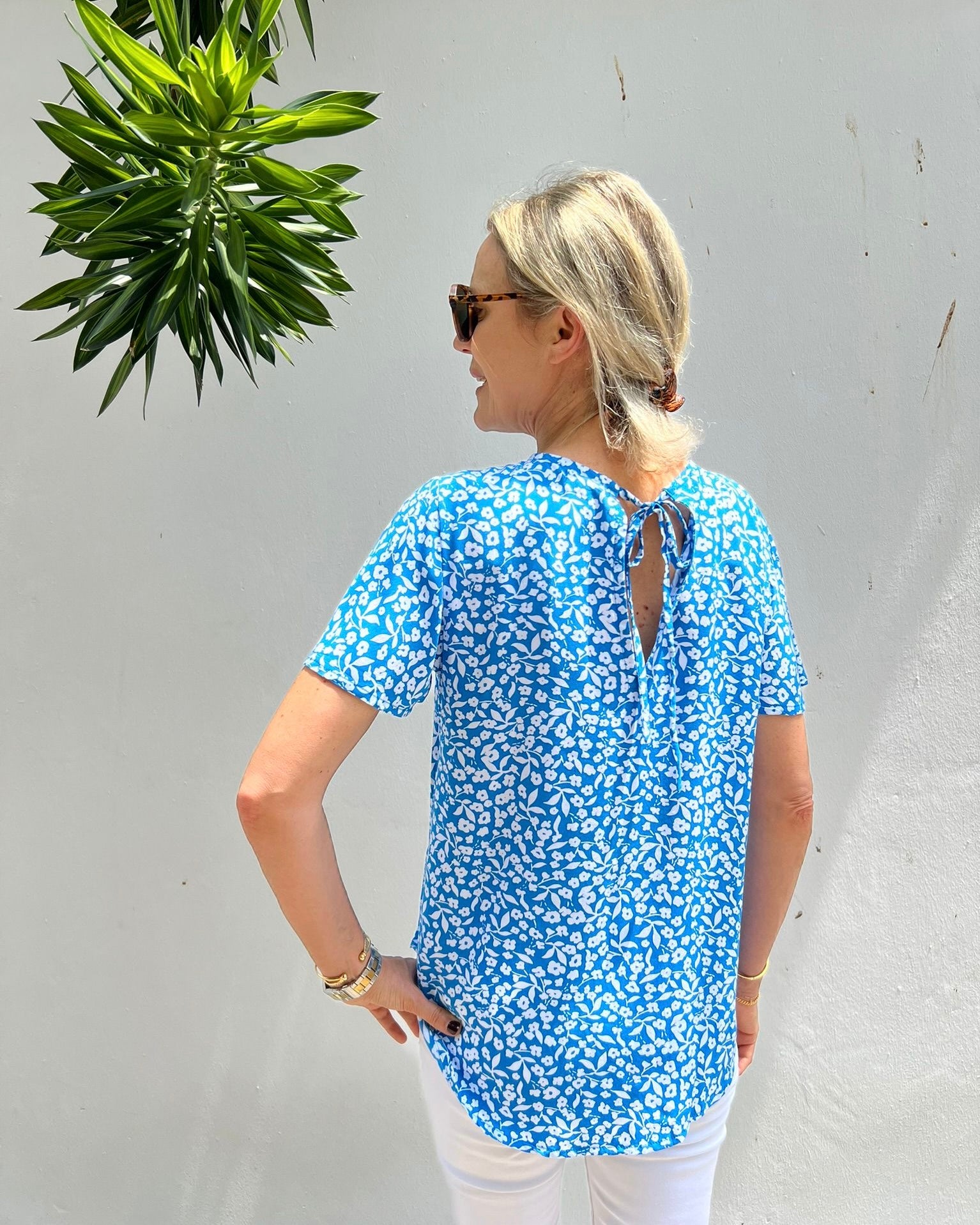 Mimi Top - Malibu Blue Daisy