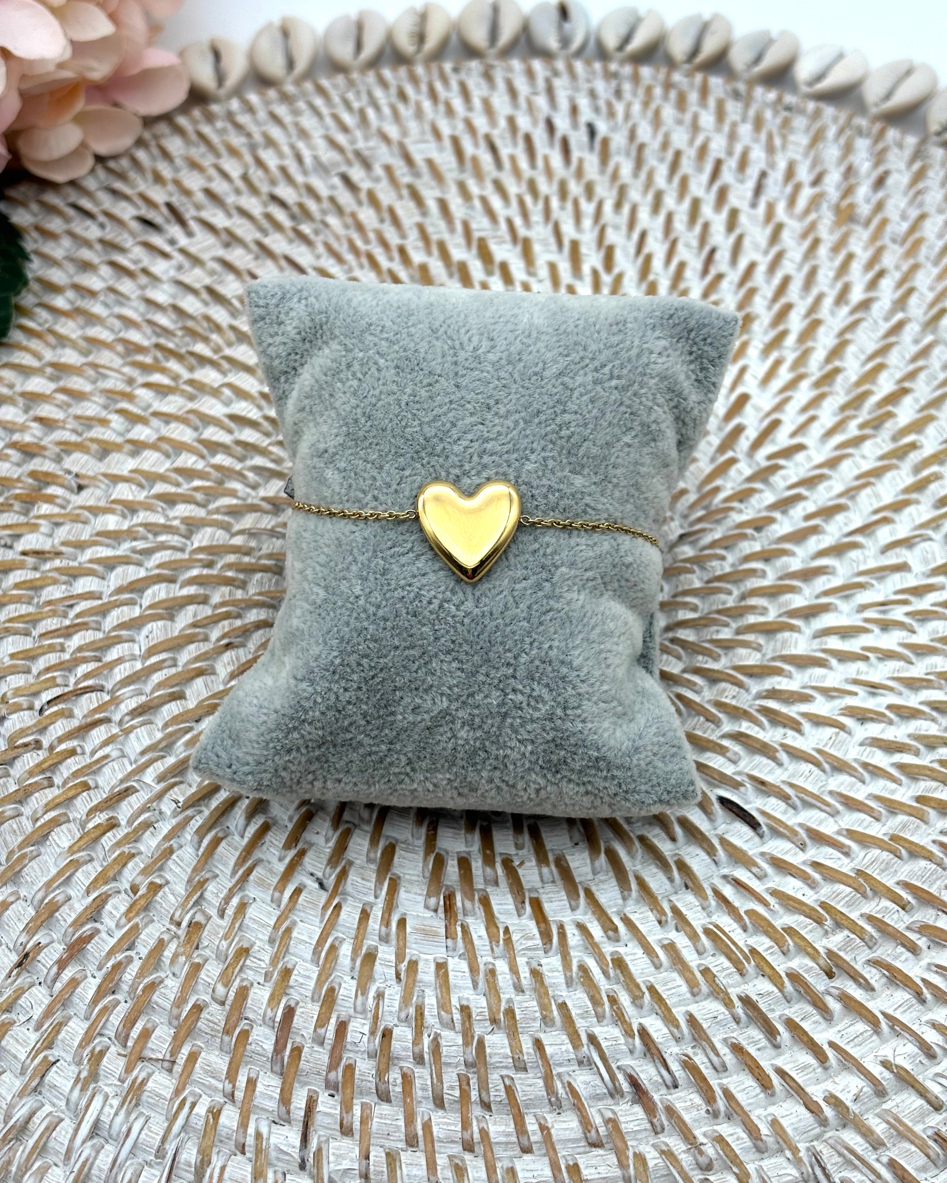 Amour - Heart Bracelet