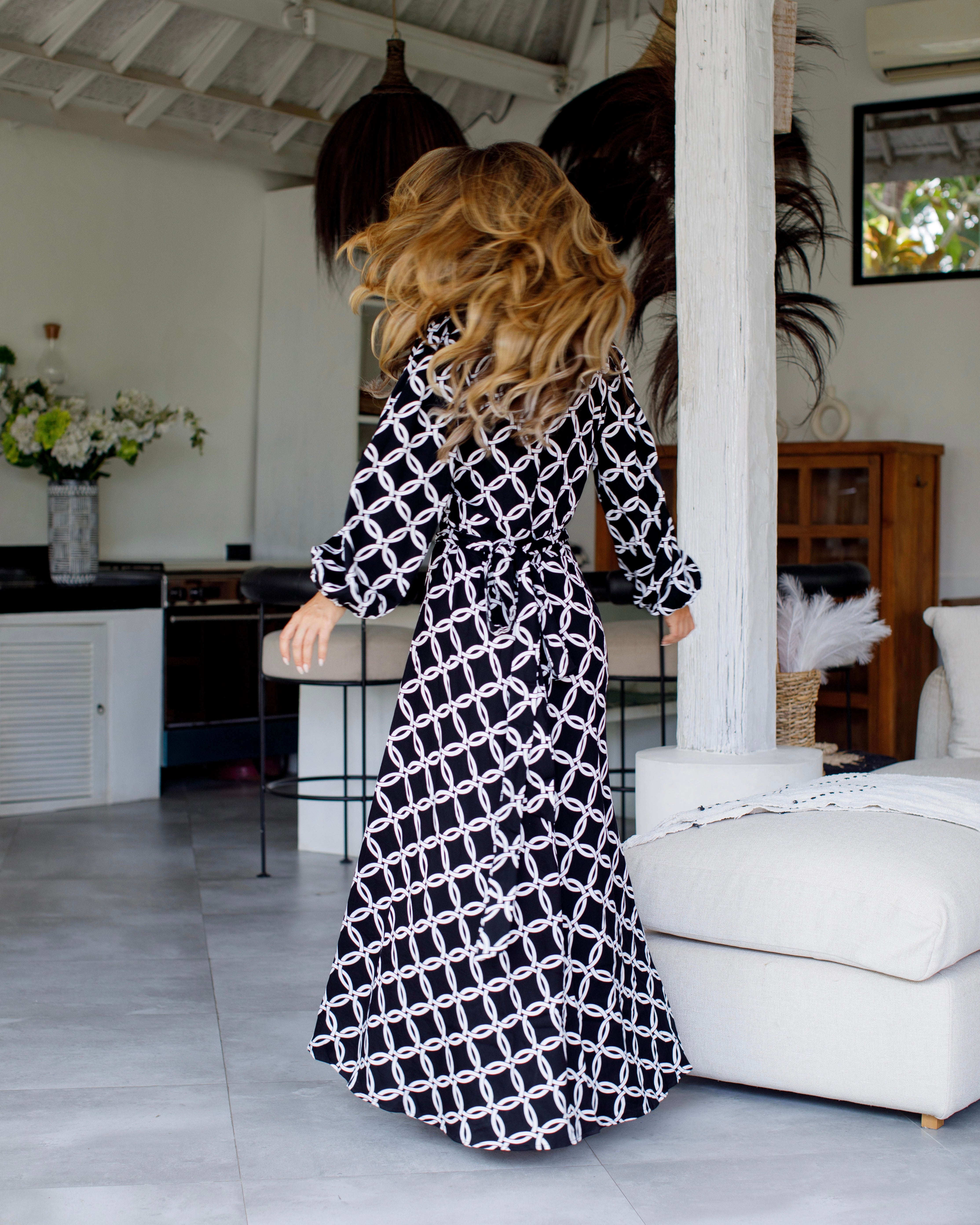 Beatrice Dress - Black/White Olympic Circle Bamboo