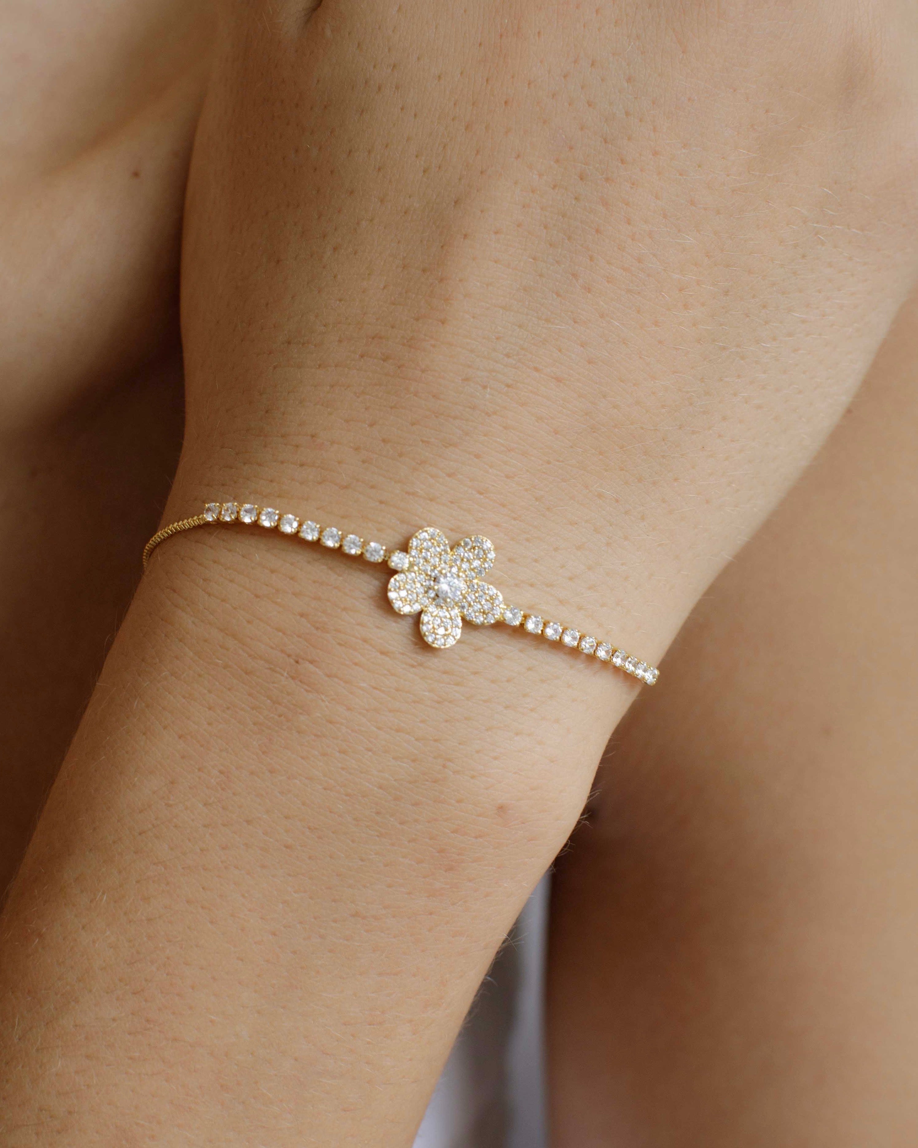 Rio Daisy Diamanté Bracelet