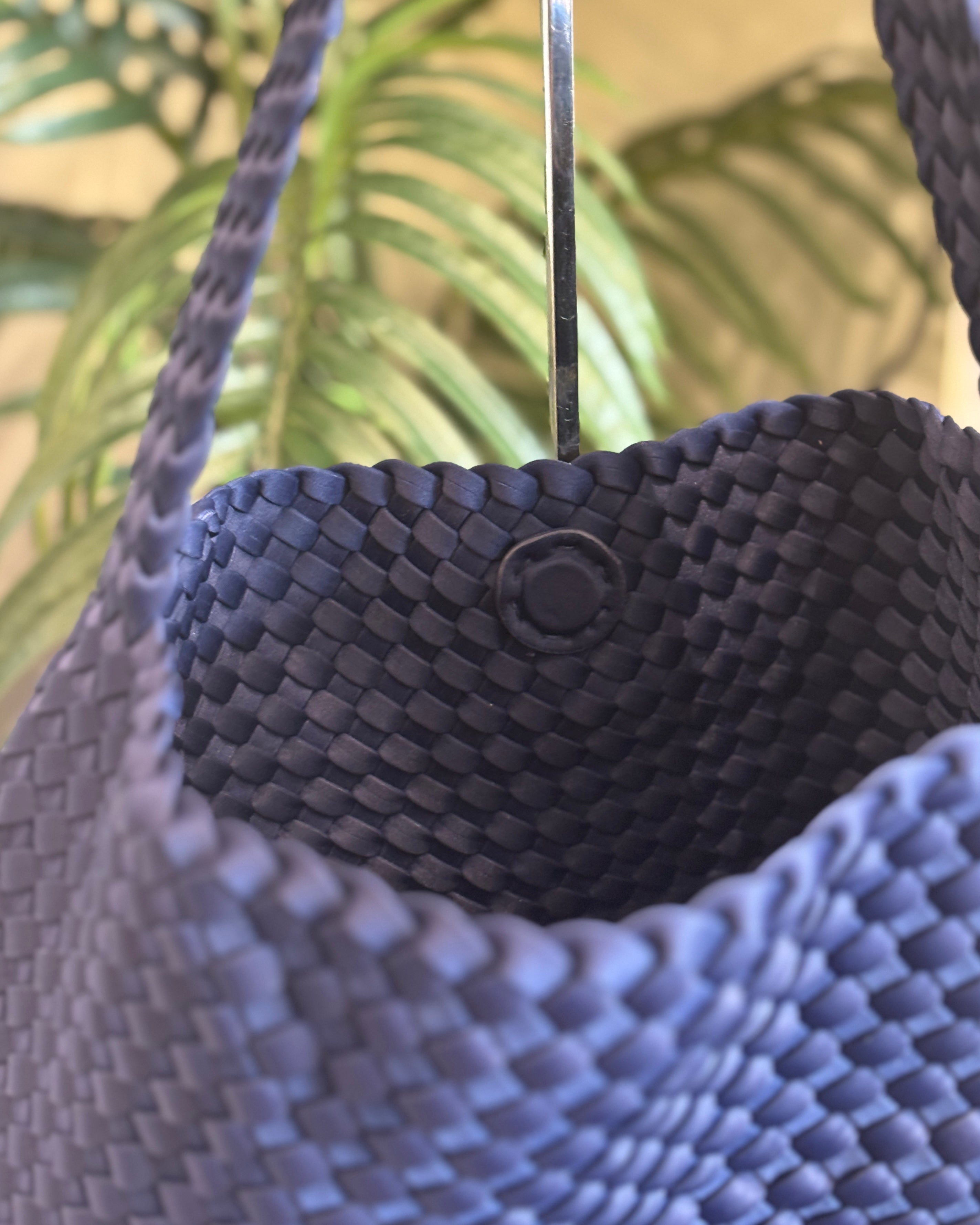 Riviera Woven Tote - Navy