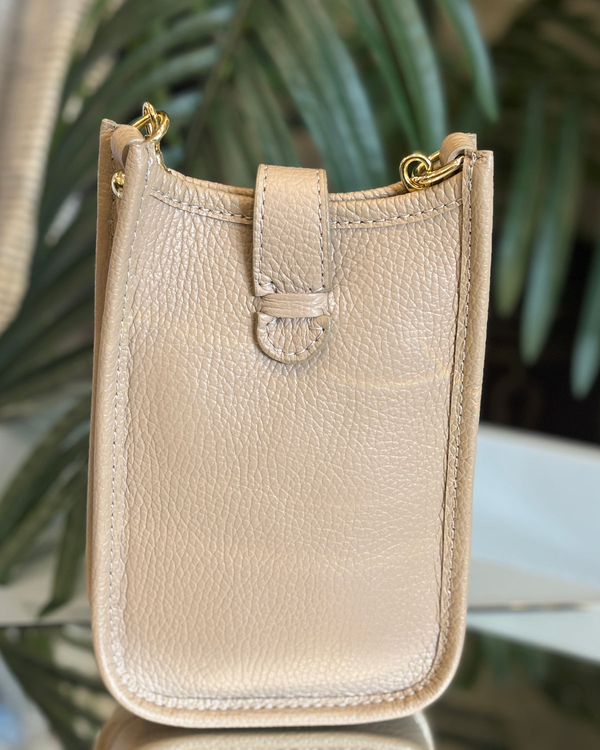 Cortona Leather Phone Bag - Beige