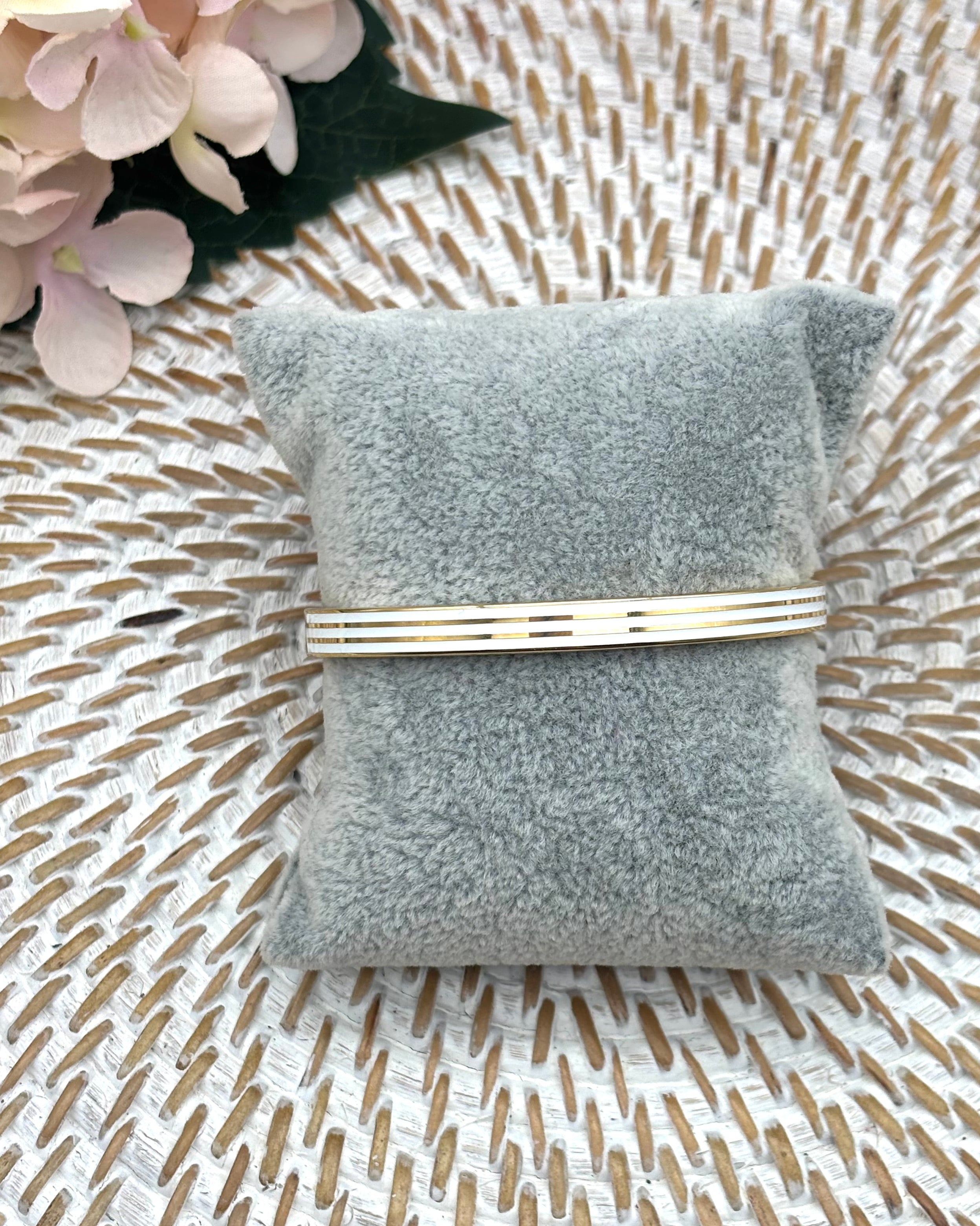 Paris Bangle - White/Gold Stripe