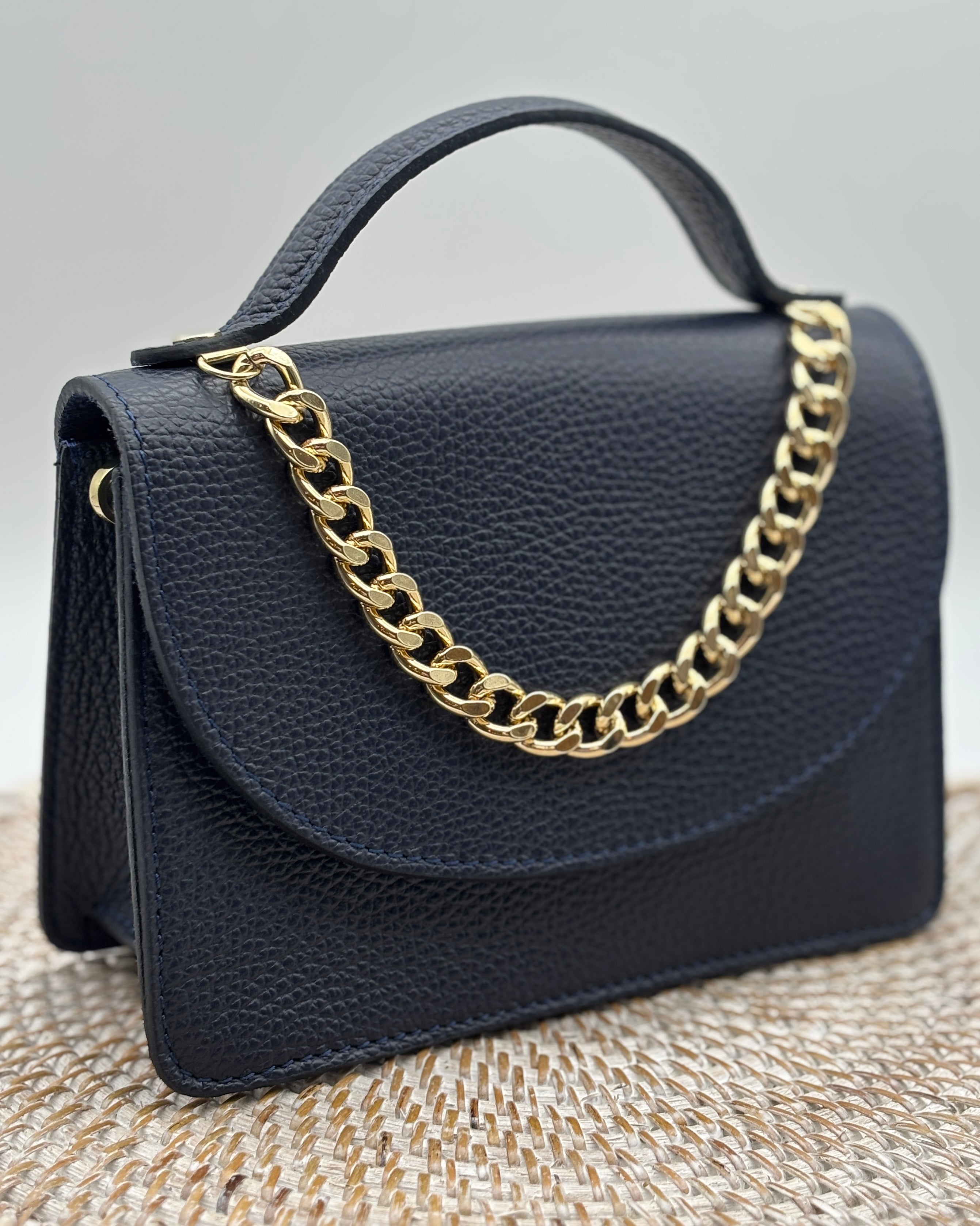 Este Leather Envelope Bag - Navy