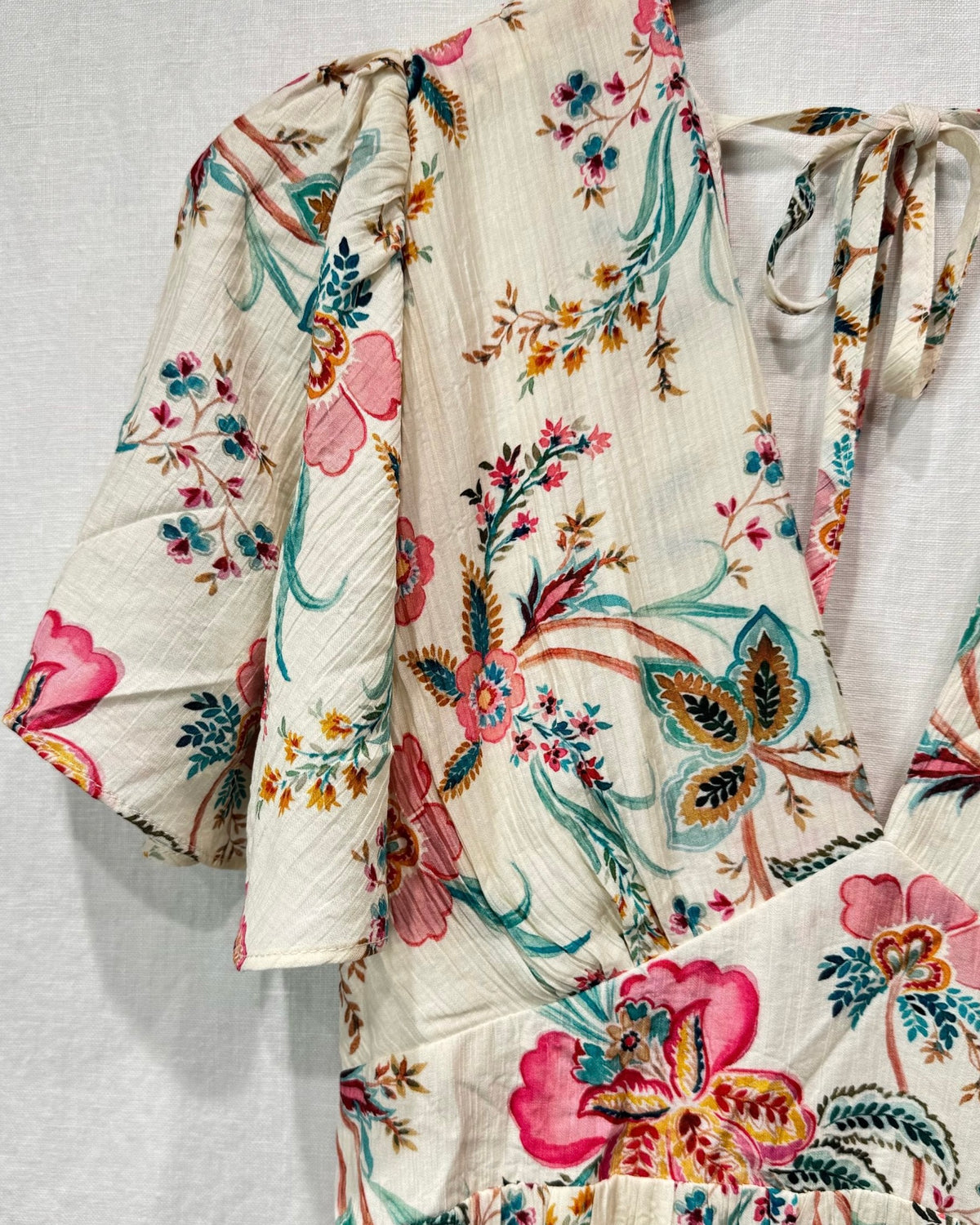 Juliette Dress - Neutral Flower