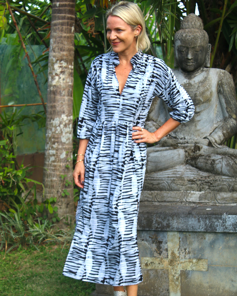 Sicily Dress - Black Peg Tie Dye