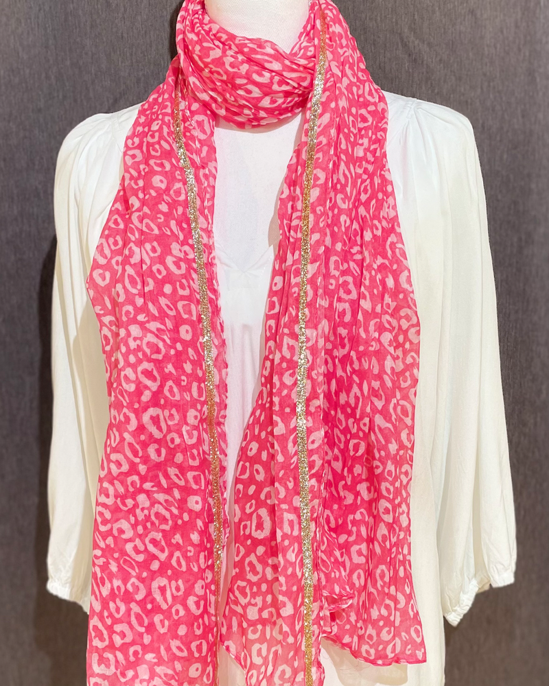 Pink/White Cheetah Scarf
