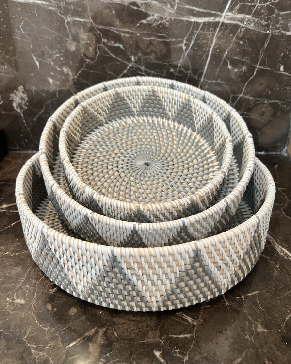 Round White and Grey Rattan Tray