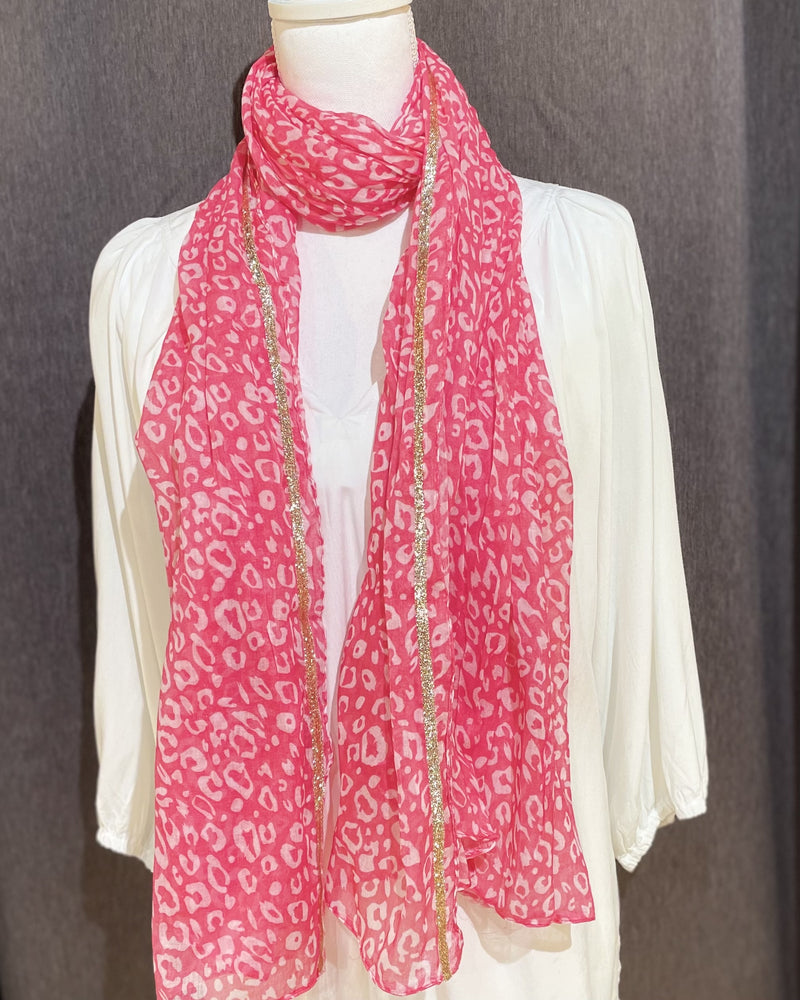 Pink/White Cheetah Scarf