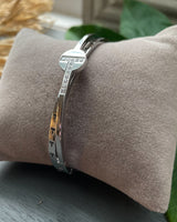 Paris Bangle - Diamanté T Design